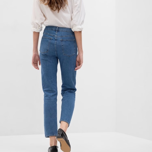 Gap | High Rise Cheeky Straight Jeans with Washwell 30 - Picture 2 of 2